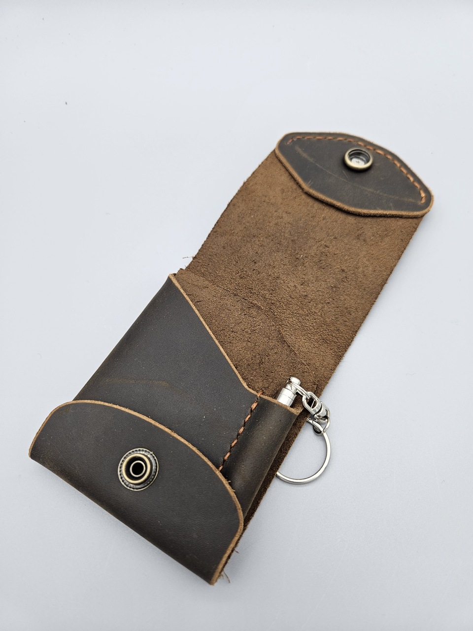 Skórzany portfel minimalistyczny - obrazek 2