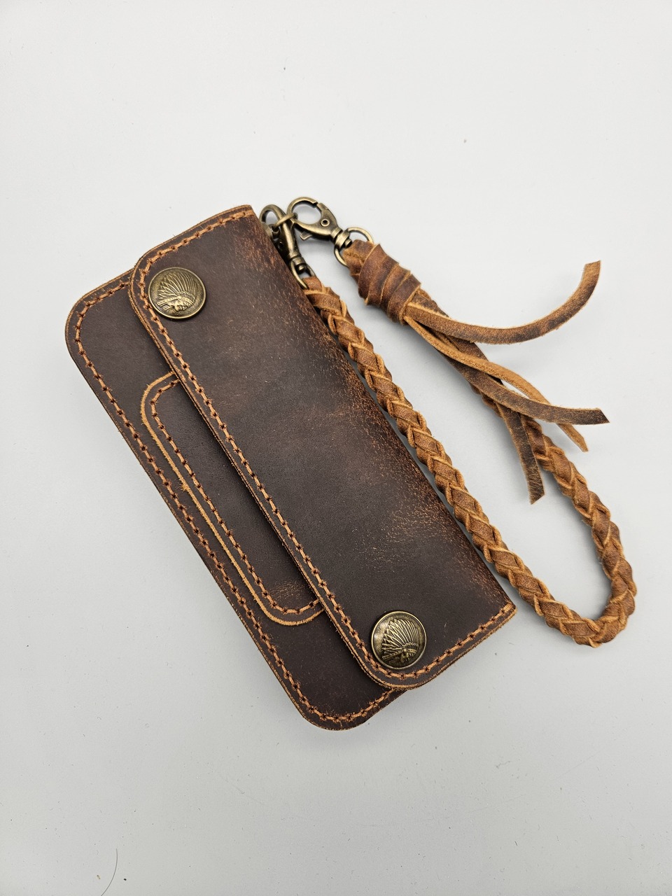 Skórzany portfel typu "Trucker"