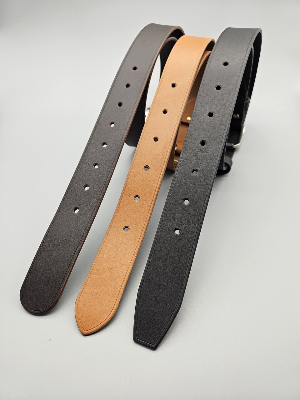 Skórzany pasek klasyczny - obrazek 7