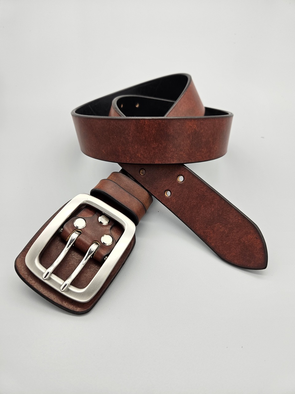 Skórzany pasek "Bushcraft" z klamrą oficerską