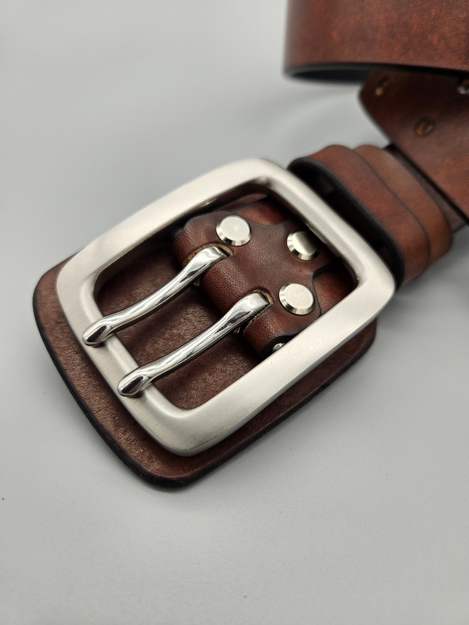 Skórzany pasek "Bushcraft" z klamrą oficerską - obrazek 3