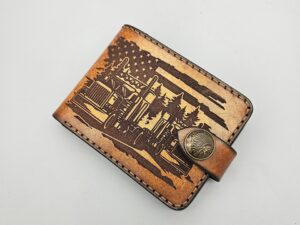 Portfel klasyczny z grawerunkiem