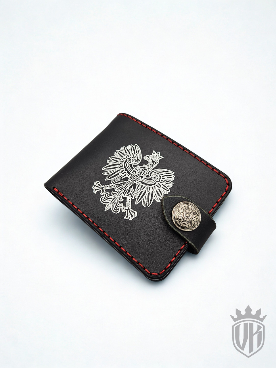 Portfel klasyczny z patriotycznym zdobieniem
