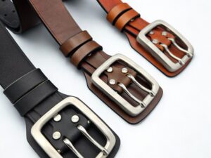 Skórzany pasek "Bushcraft" z klamrą oficerską ze stali nierdzewnej