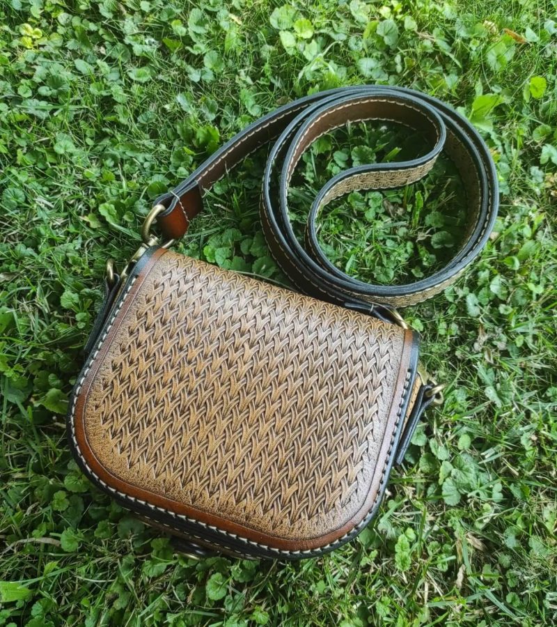 239466335_245961717529322_973311497427145455_n