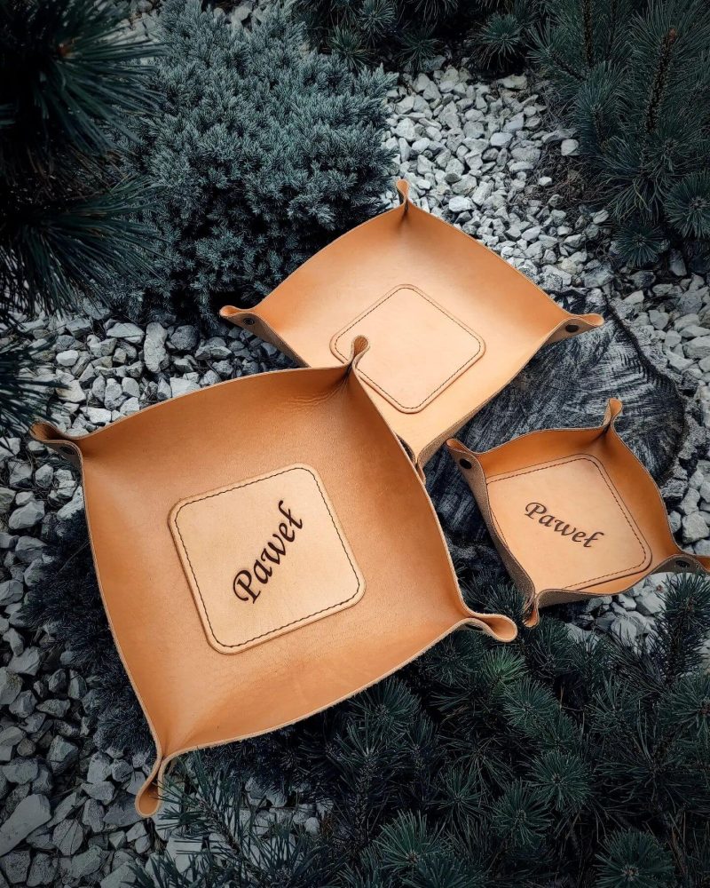 skórzana tacka na drobiazgi