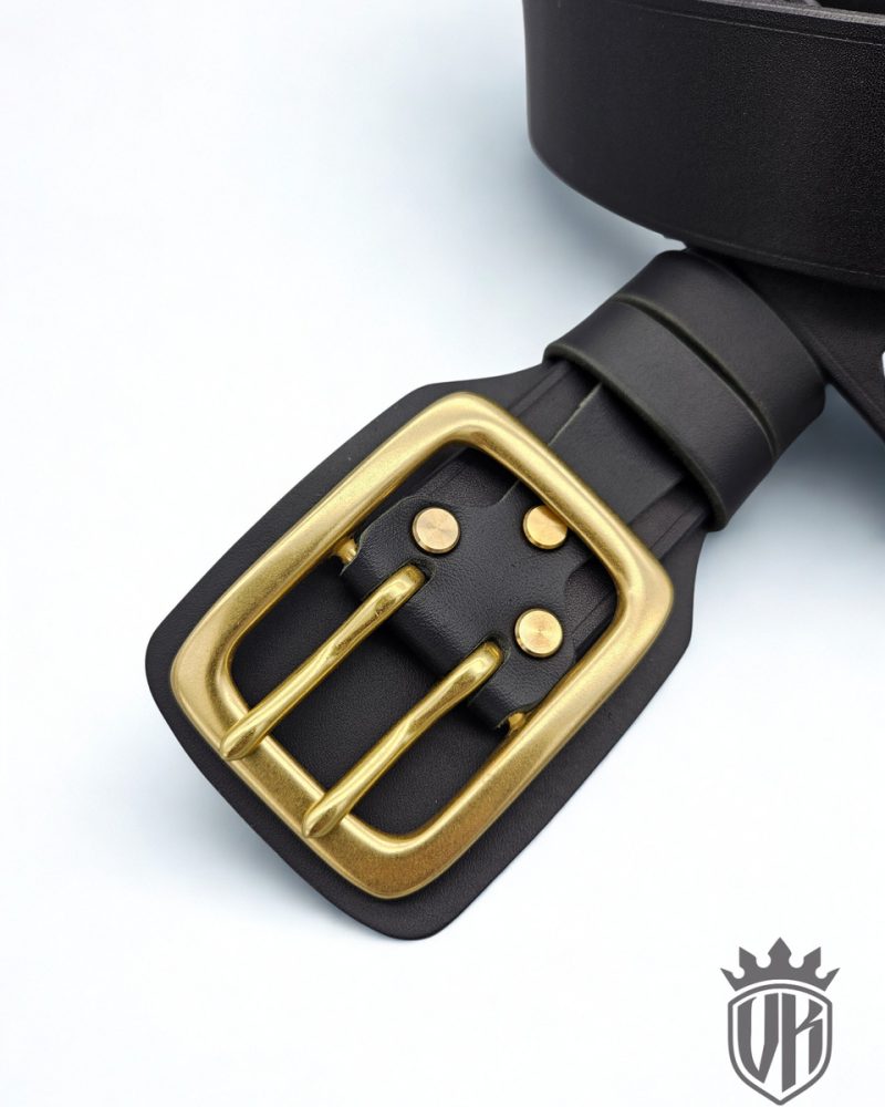 black brass_Easy-Resize.com